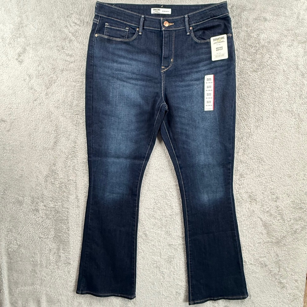 Signature Levi Strauss Jeans Womens 16S‎ W33 L30 Mid Rise Bootcut Dark Wash NWT